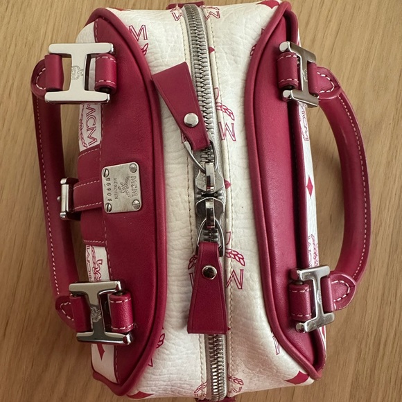 MCM mini handbag with dustbag - Picture 9 of 16